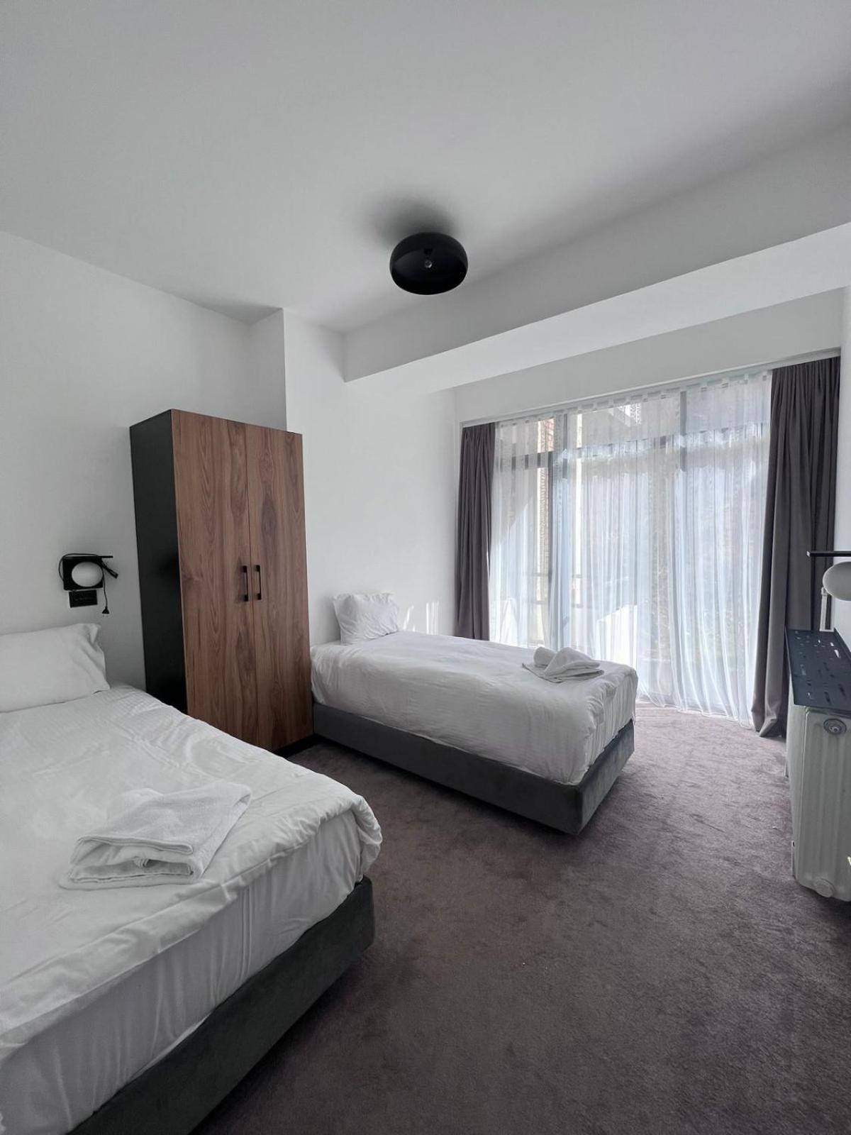 Lakeview Hotel & Apartments Mavrovo Exterior photo
